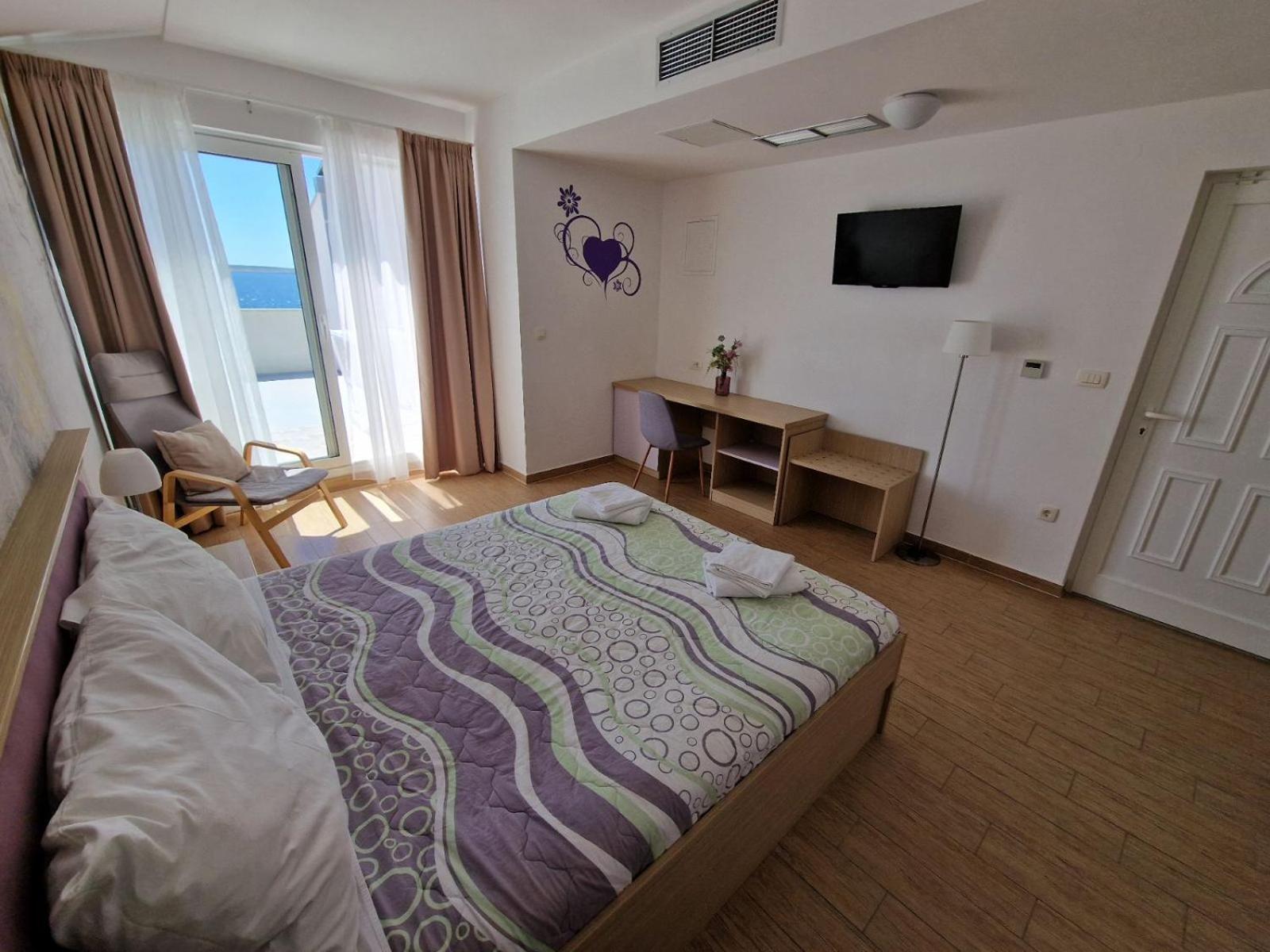 Pension Augustino Miletici ภายนอก รูปภาพ