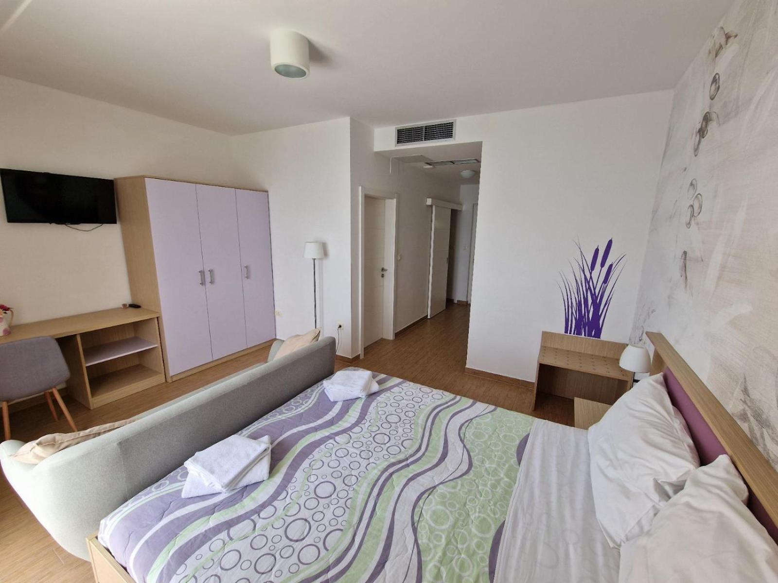 Pension Augustino Miletici ภายนอก รูปภาพ