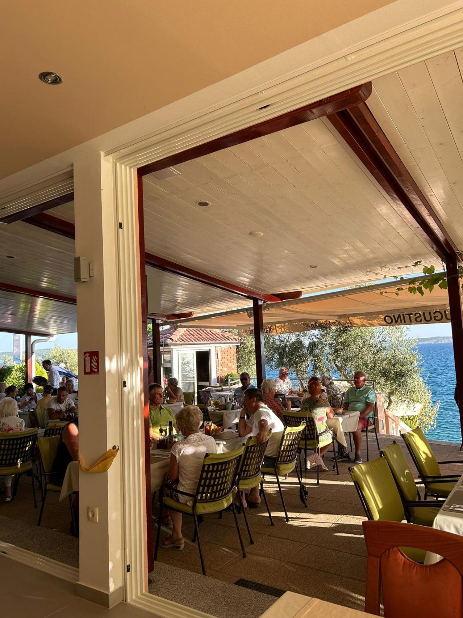 Pension Augustino Miletici ภายนอก รูปภาพ