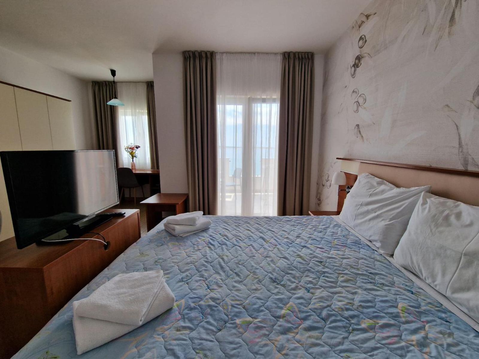 Pension Augustino Miletici ภายนอก รูปภาพ