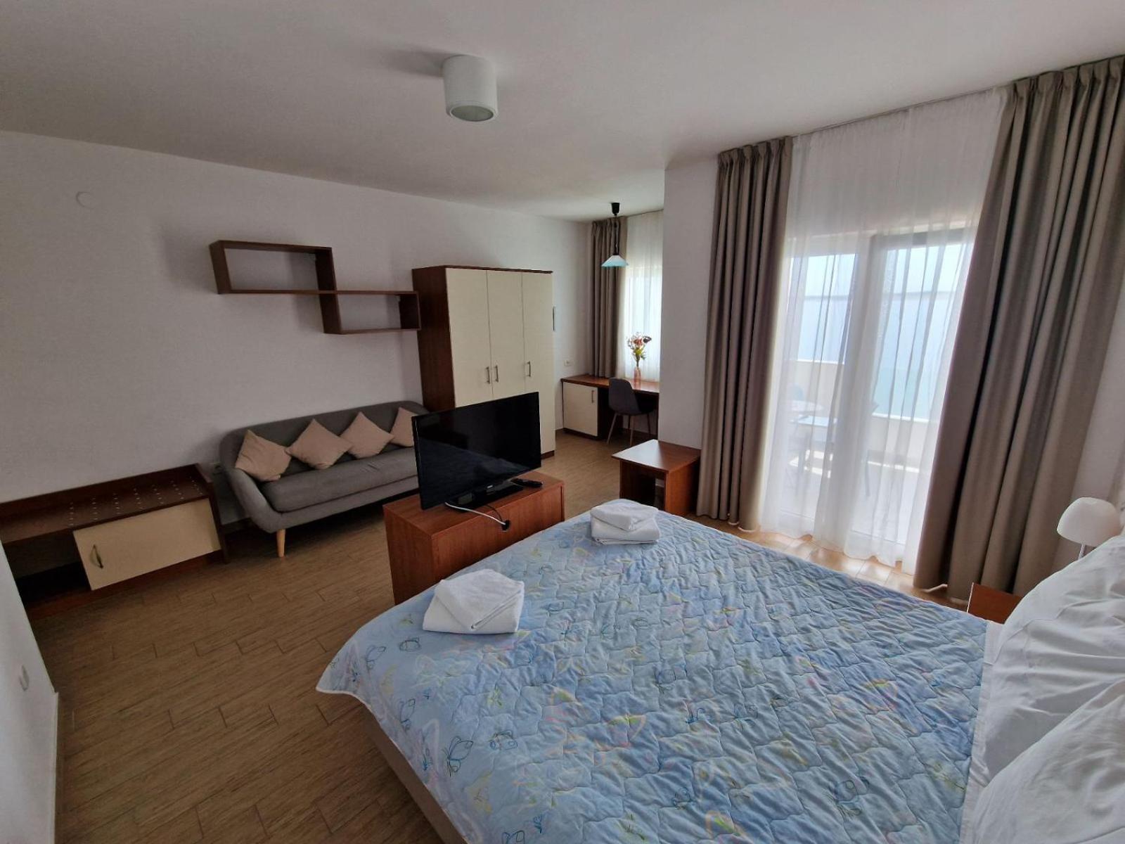 Pension Augustino Miletici ภายนอก รูปภาพ